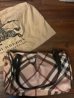 Burberry, Burberry Nova Check satchel